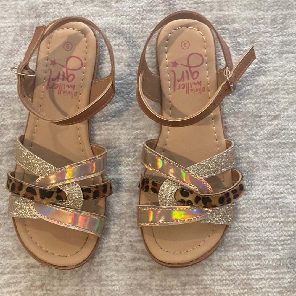 Girls sandals